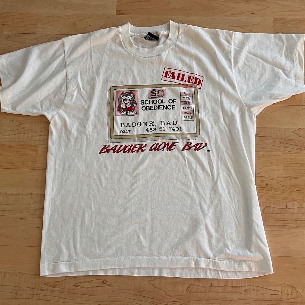 Vintage 90’s Screen Stars Wisconsin Badgers Funny Tshirt XL White Short Sleeve
